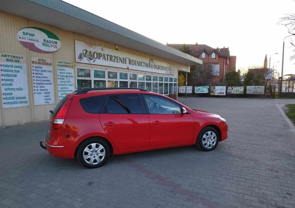 Hyundai I30 cena 15999 przebieg: 199900, rok produkcji 2008 z Radom małe 277